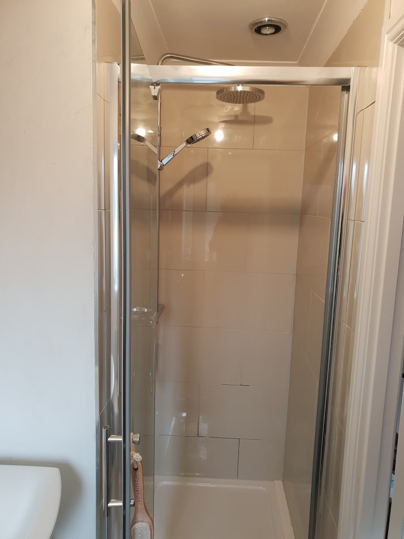 D J carpentry joinery and tool hire — Photos 10